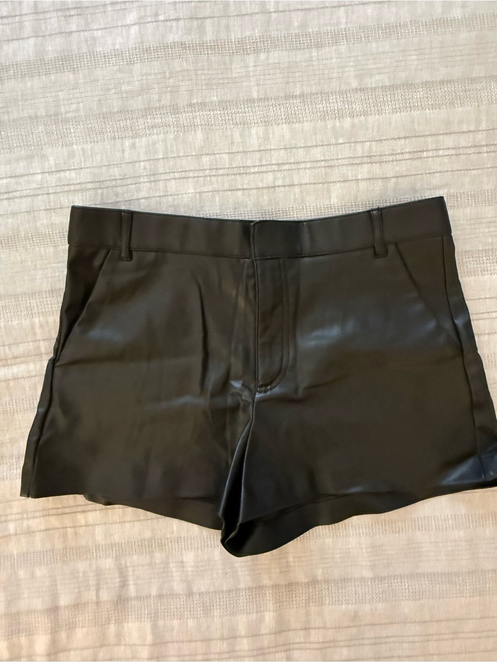 Zara Black High-Waist Faux Leather Shorts